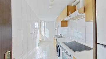 PISO EN URBANIZACION PRIVADA CON PISCINAS