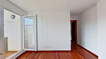 PISO EN URBANIZACION PRIVADA CON PISCINAS