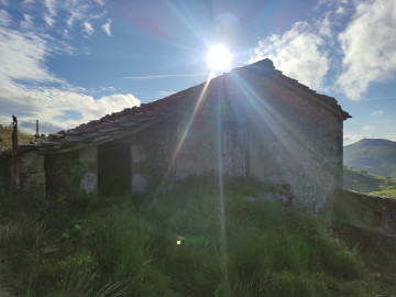 CABAÑA PASIEGA PARA REFORMAR