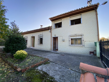 Casas o chalets-Venta-Torrelavega-1460311-Foto-2-Carrousel