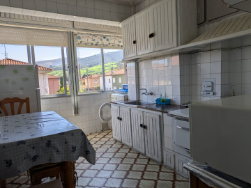 Venta de Pisos en Los Corrales de Buelna
