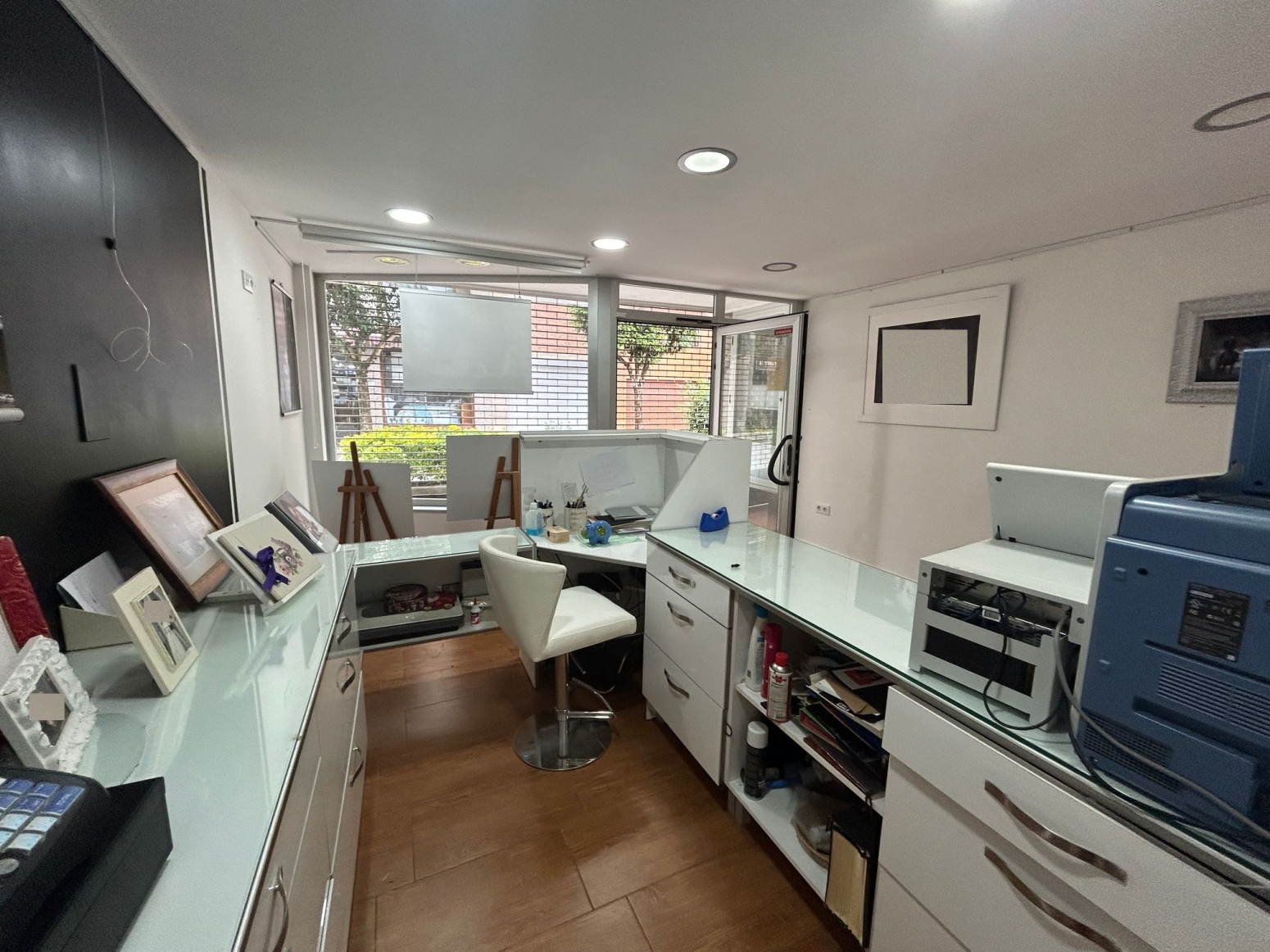 Locales-Venta-Los Corrales de Buelna-1720668-Foto-4