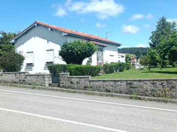 Venta de Casas o chalets en Puente San Miguel