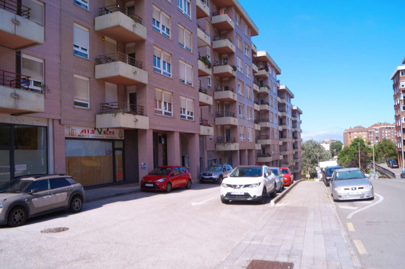 Flats, Sale, Castros