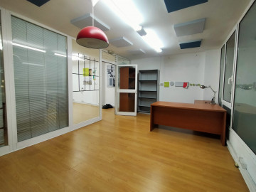 Oficinas-Alquiler-Santander-785931-Foto-3-Carrousel