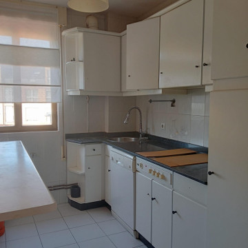 Casas o chalets-Venta-Torrelavega-1414833-Foto-8-Carrousel