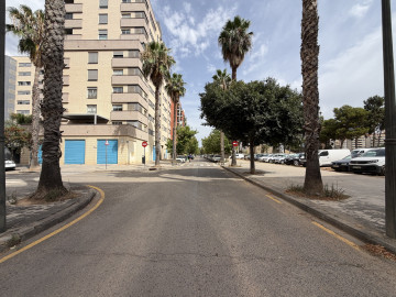 Locales-Alquiler-Valencia-2364175-Foto-41-Carrousel