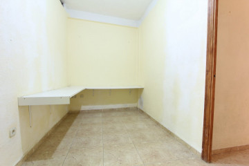Locales-Alquiler-Valencia-830363-Foto-5-Carrousel