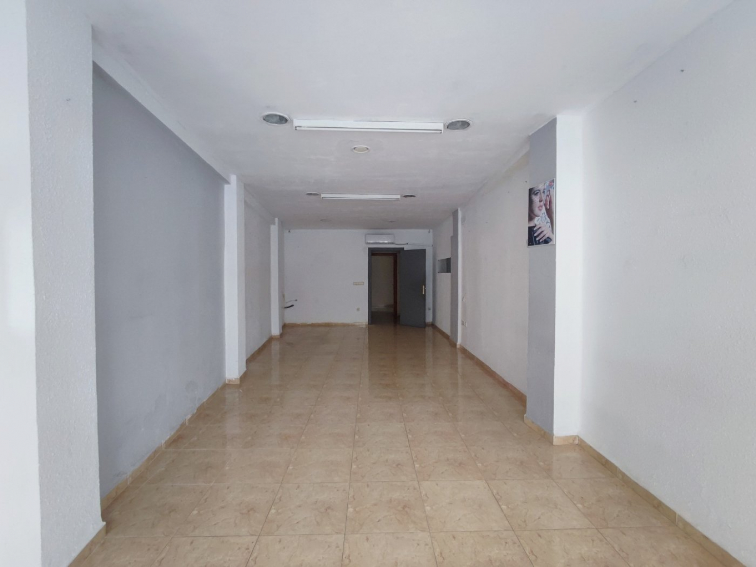 Locales-Alquiler-Valencia-830363-Foto-8