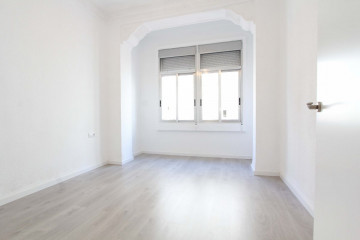 Pisos-Alquiler-Valencia-830966-Foto-5-Carrousel
