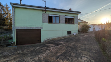 CASA INDEPENDIENTE EN FINCA DE 728M2