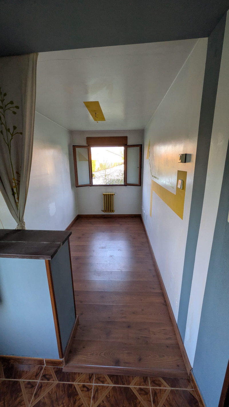 CASA INDEPENDIENTE EN FINCA DE 728M2
