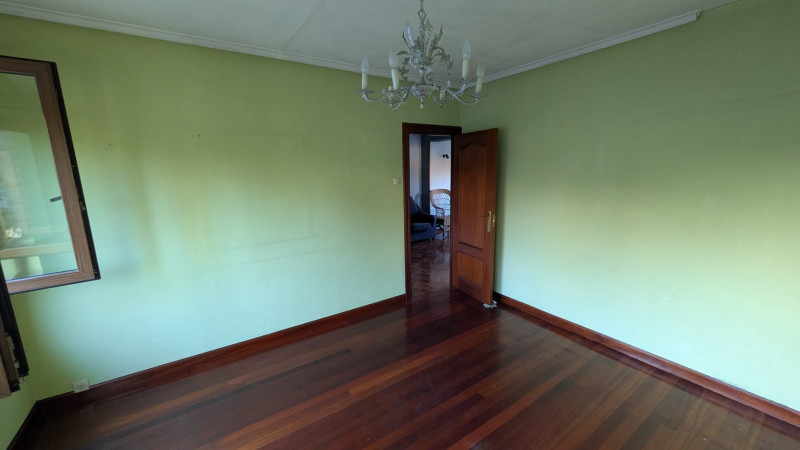 CASA INDEPENDIENTE EN FINCA DE 728M2