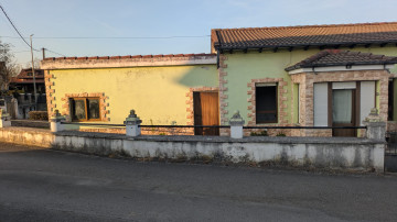 CASA INDEPENDIENTE EN FINCA DE 728M2