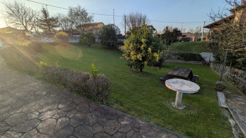 CASA INDEPENDIENTE EN FINCA DE 728M2