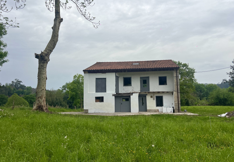 Casa de piedra en Riaño, Solórzano.