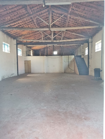 Naves-Alquiler-Penagos-2346768-Foto-2-Carrousel