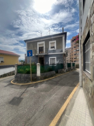 Casa independiente en el centro de Torrelavega