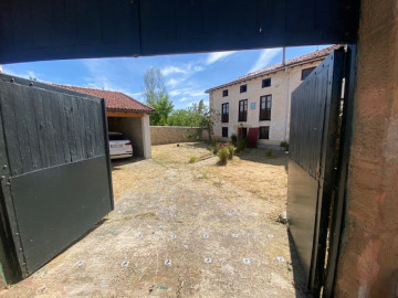 Casas o chalets-Venta-Aguilar de Campoo-1100830-Foto-1-Carrousel