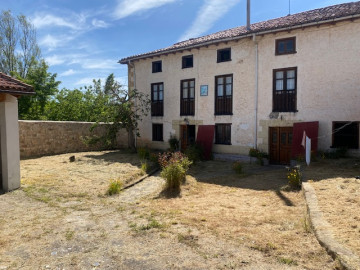 Casas o chalets-Venta-Aguilar de Campoo-1100830-Foto-18-Carrousel