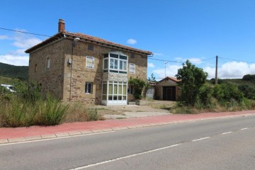 Casas o chalets-Venta-Aguilar de Campoo-114047-Foto-0-Carrousel