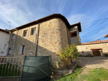 Casas o chalets-Venta-Aguilar de Campoo-1423184-Foto-2-Carrousel