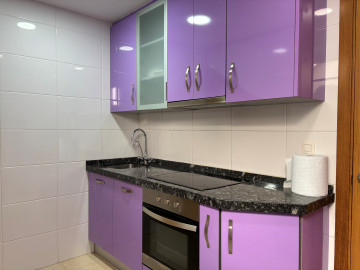 Venta de piso con amplia terraza en Mogro,cerca de la playa