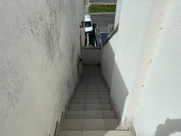 Venta de piso con amplia terraza en Mogro,cerca de la playa