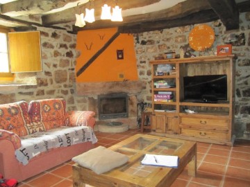 Casas o chalets-Venta-Valderredible-216995-Foto-1-Carrousel