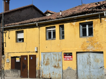 Edificio en Guardo, Palencia