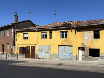 Edificio en Guardo, Palencia