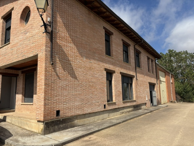 Casa en Renedo de la Escalera