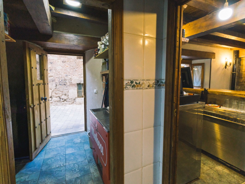 Restaurante y Vivienda en Orbaneja del Castillo