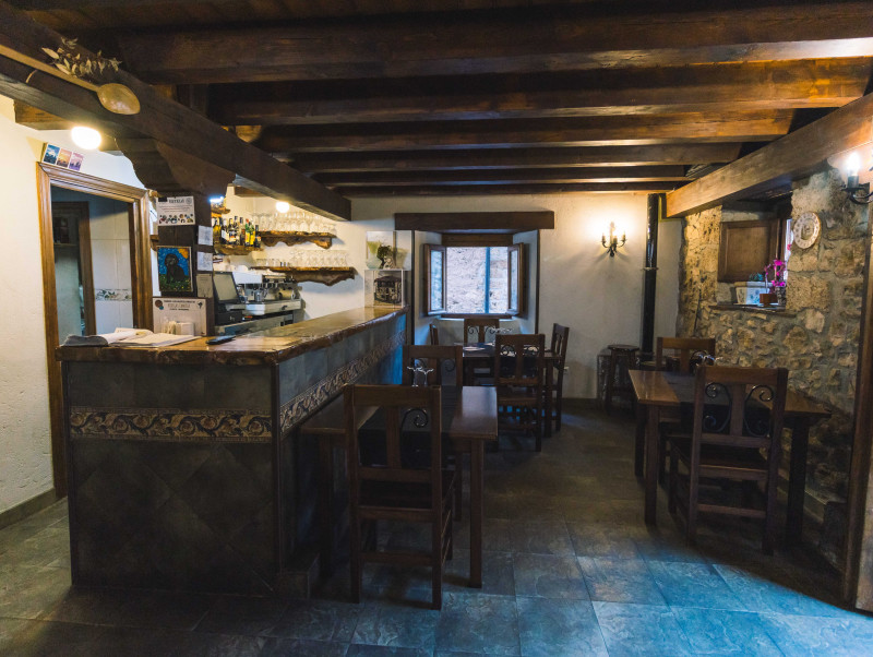 Restaurante y Vivienda en Orbaneja del Castillo