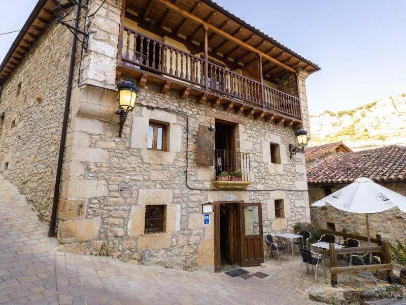 Restaurante y Vivienda en Orbaneja del Castillo