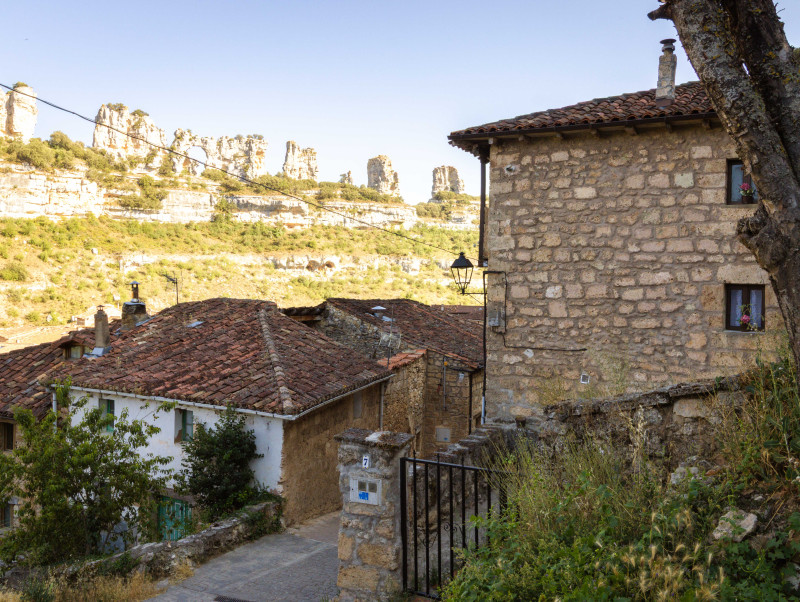 Restaurante y Vivienda en Orbaneja del Castillo
