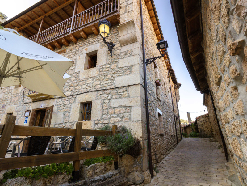 Restaurante y Vivienda en Orbaneja del Castillo
