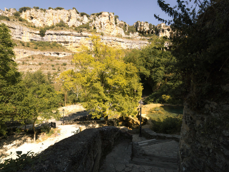 Restaurante y Vivienda en Orbaneja del Castillo