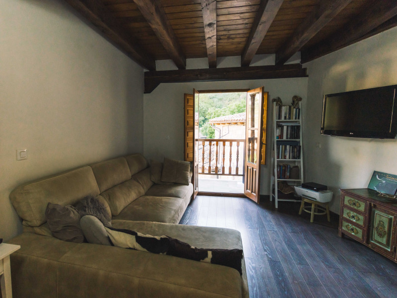 Restaurante y Vivienda en Orbaneja del Castillo