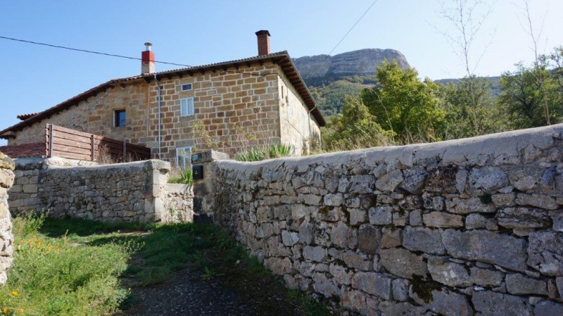 Casa con finca en Valderredible