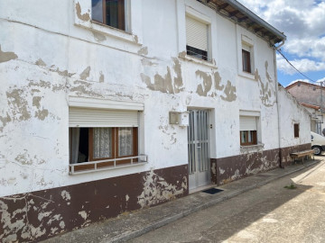 Casas o chalets-Venta-Barruelo de Santullán-925809
