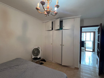 Pisos en Venta en Laredo Ref #037633 Foto 4-Carrousel