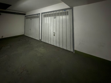 Garajes en Venta en Laredo Ref 039295 Foto 0-Carrousel