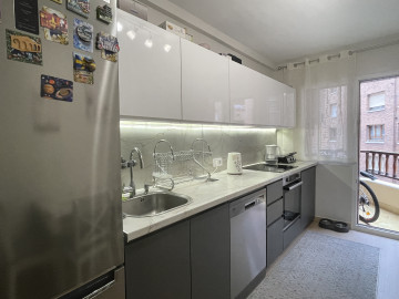 Pisos-Venta-Oviedo-1233253-Foto-29-Carrousel
