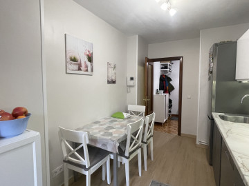 Pisos-Venta-Oviedo-1233253-Foto-3-Carrousel