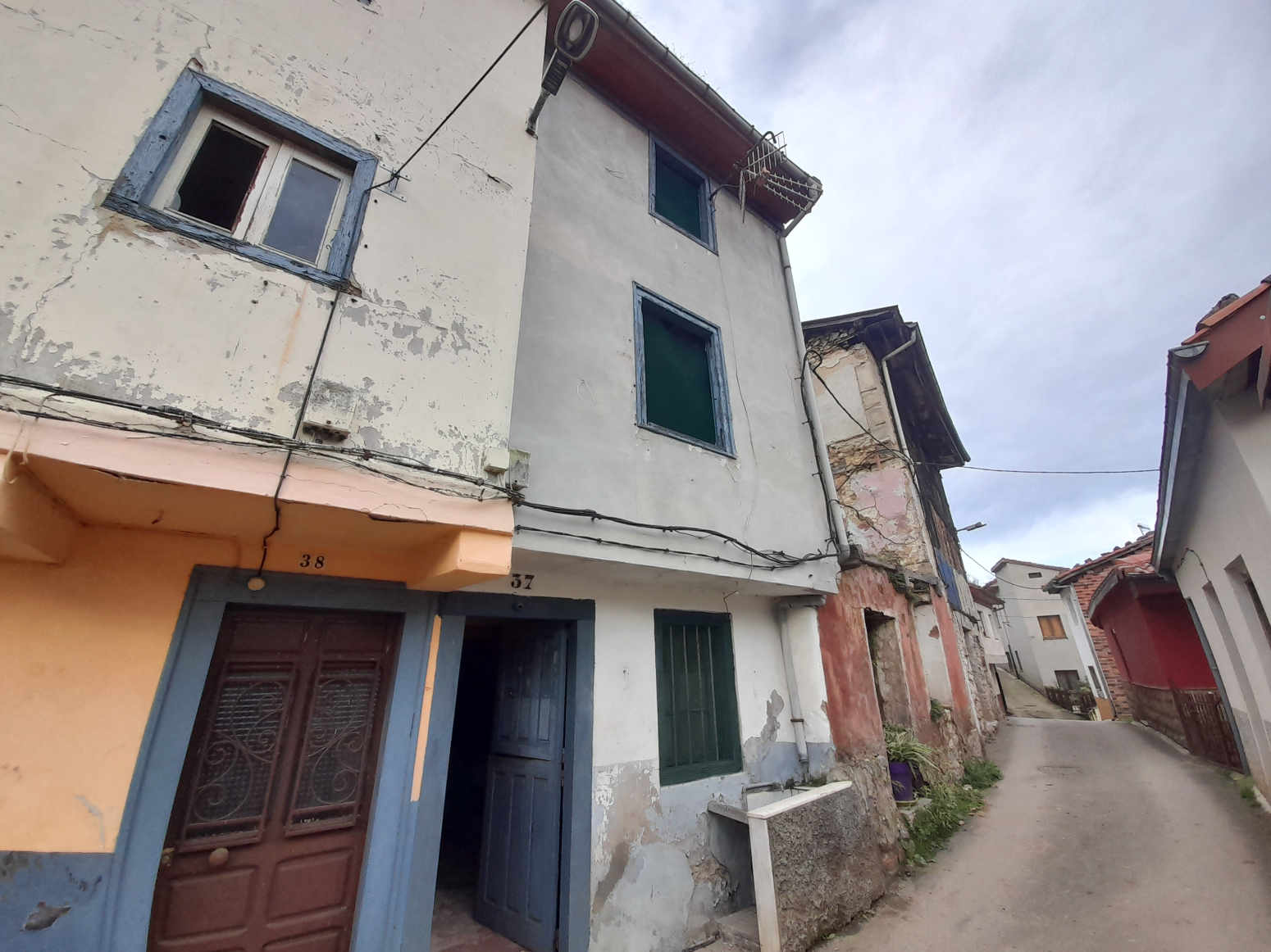 Casas o chalets-Venta-Laviana-1642230-Foto-1