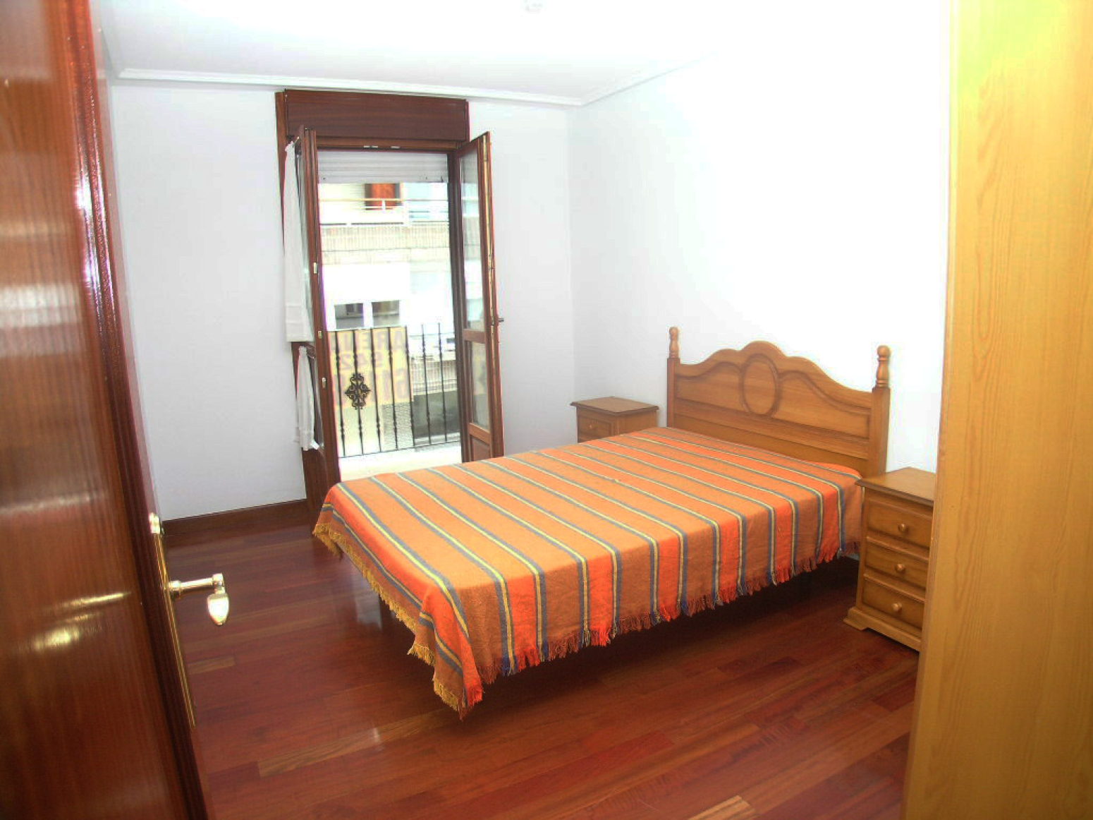 Pisos en Venta en Ramales de la Victoria Ref 0357793 Foto 5