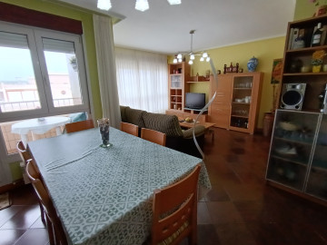 Pisos en Venta en Laredo Ref 0355262 Foto 15-Carrousel