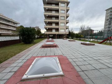 Pisos en Venta en Laredo Ref 0355262 Foto 3-Carrousel