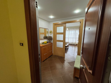 Pisos en Venta en Laredo Ref 0355262 Foto 5-Carrousel
